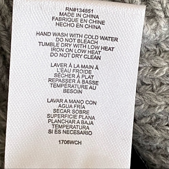 WAYF Nelle Half Zip Pullover - Picture 16 of 16